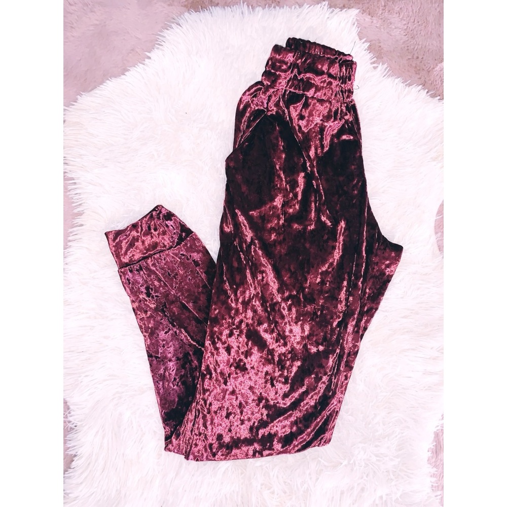 🆕🥀 Velvet Waist Elastic Trousers🥀🆕